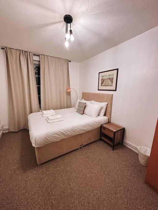 Modern Flat In Central Лондон Екстериор снимка